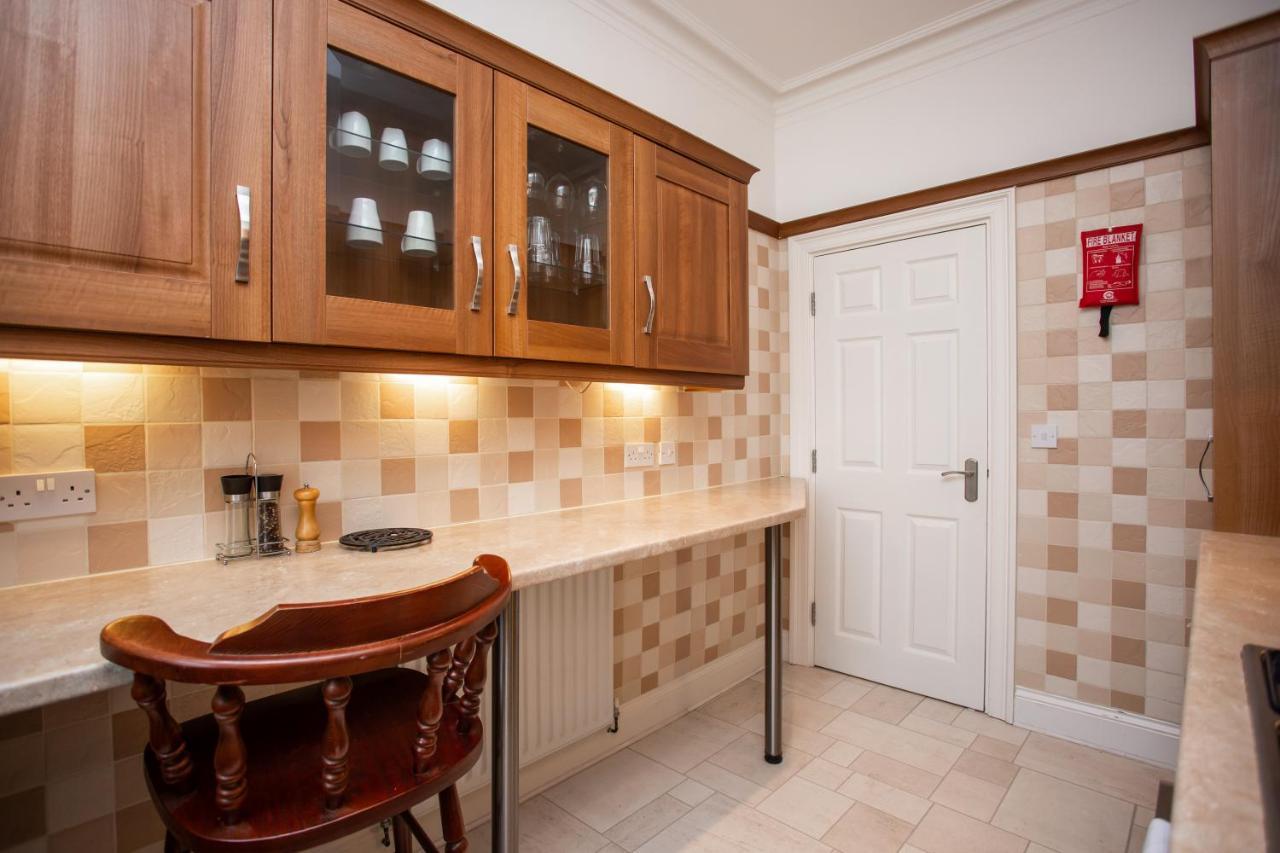 Roker Sea Front Apartments By #Shortstaysaway Sunderland  Exterior photo